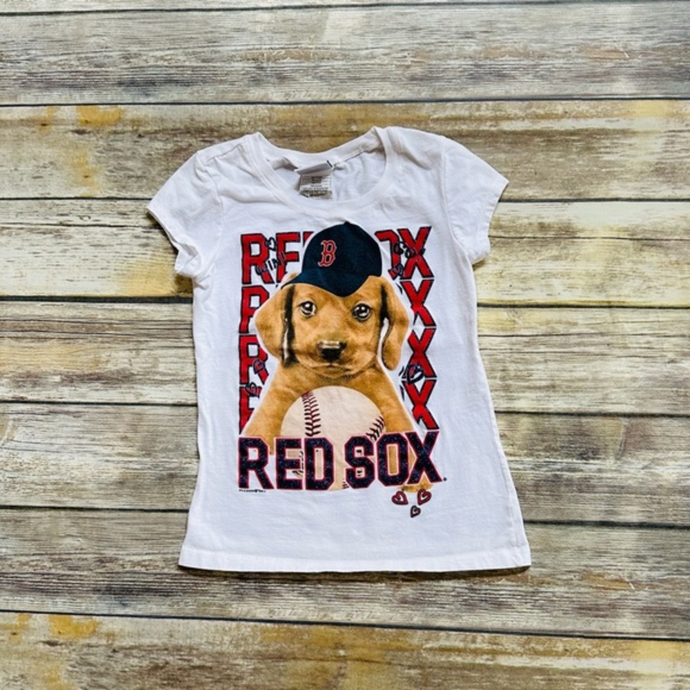 Girls Boston Red Sox puppy t shirt! Size 8